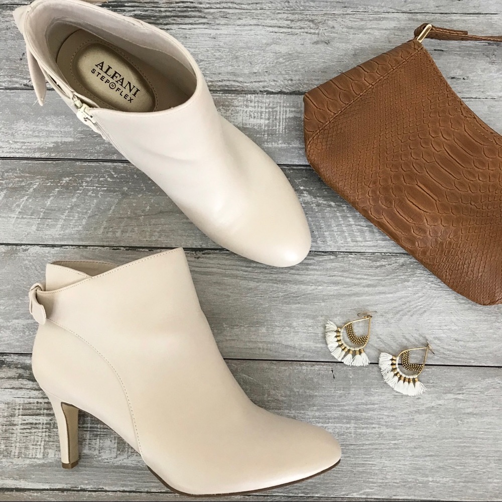 Alfani Step & Flex bootie hews with bow